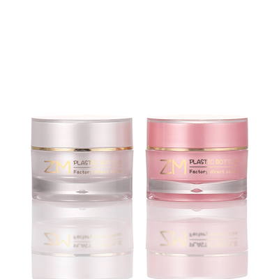 Το ρόδινο πολυτέλειας βάζο Skincare κρέμας σώματος βουτύρου συσκευάζοντας τρίβει με καλλυντικό εμπορευματοκιβώτιο πλαισίων κεφαλής κοχλίου το χρυσό
