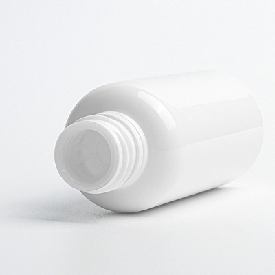 Ασημένιο καλλυντικό Dropper μπουκάλι 50ml για το ουσιαστικό πετρέλαιο 34mm διάμετρος